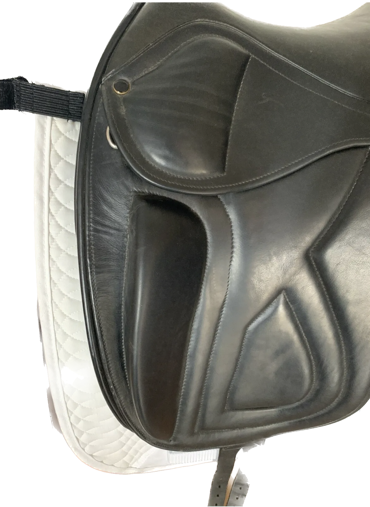 Style Monoflap Dressage Saddle 17.5" Wide In excellent condition USED