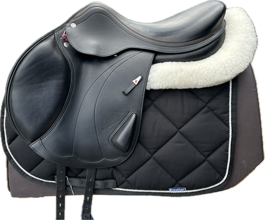 Equipe Expression Monoflap Jump Saddle 17"  +1 width (MW) Black Calfskin Used