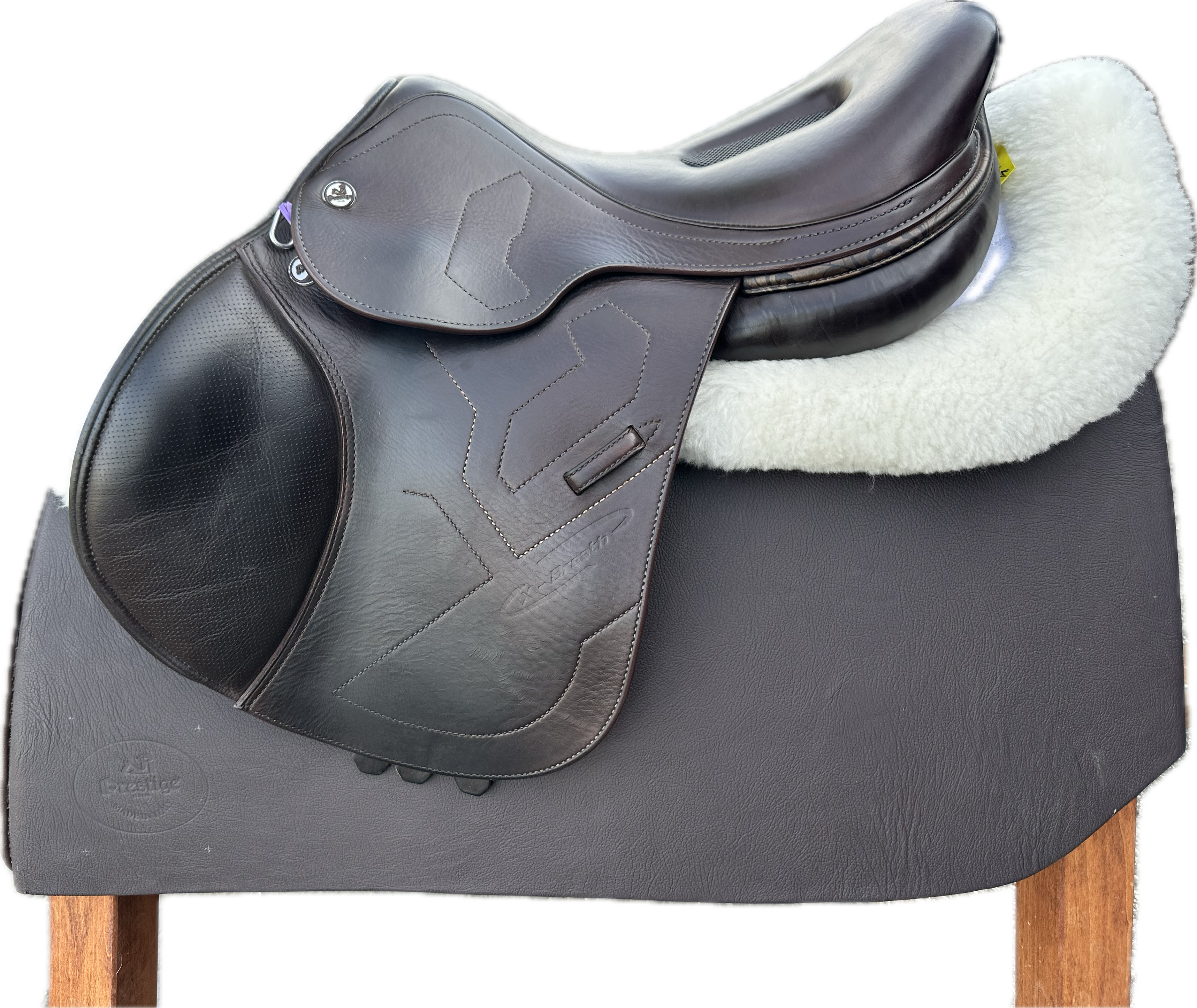 Prestige X-Breath Double Flap Jumping Saddle 1635 Tobacco Calfskin Used