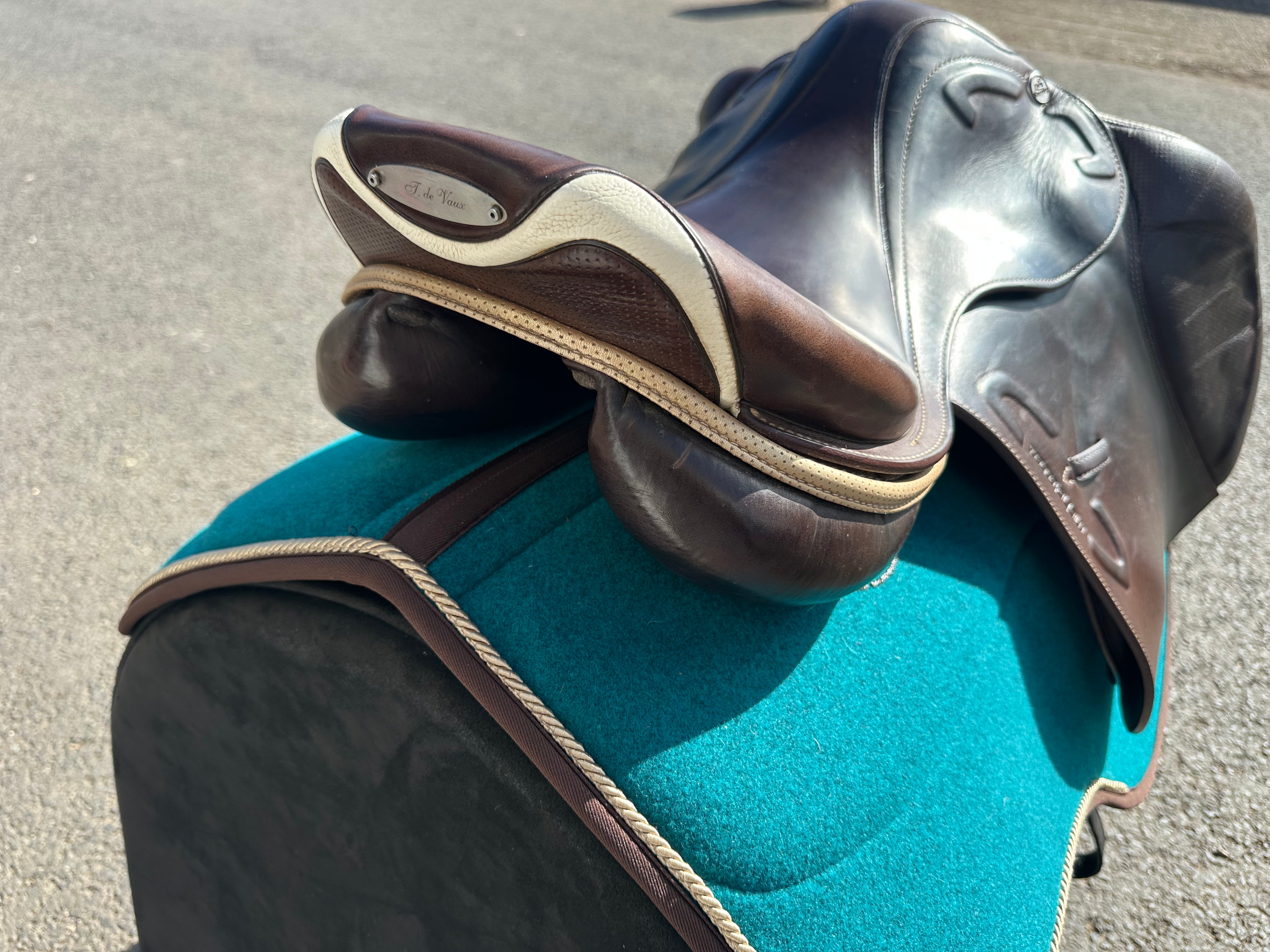 Prestige Michel Robert Jumping Saddle 1735 Used