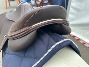 Prestige Skyward Double Flap Jumping Saddle 1634 Tobacco Calfskin. New with warranty.
