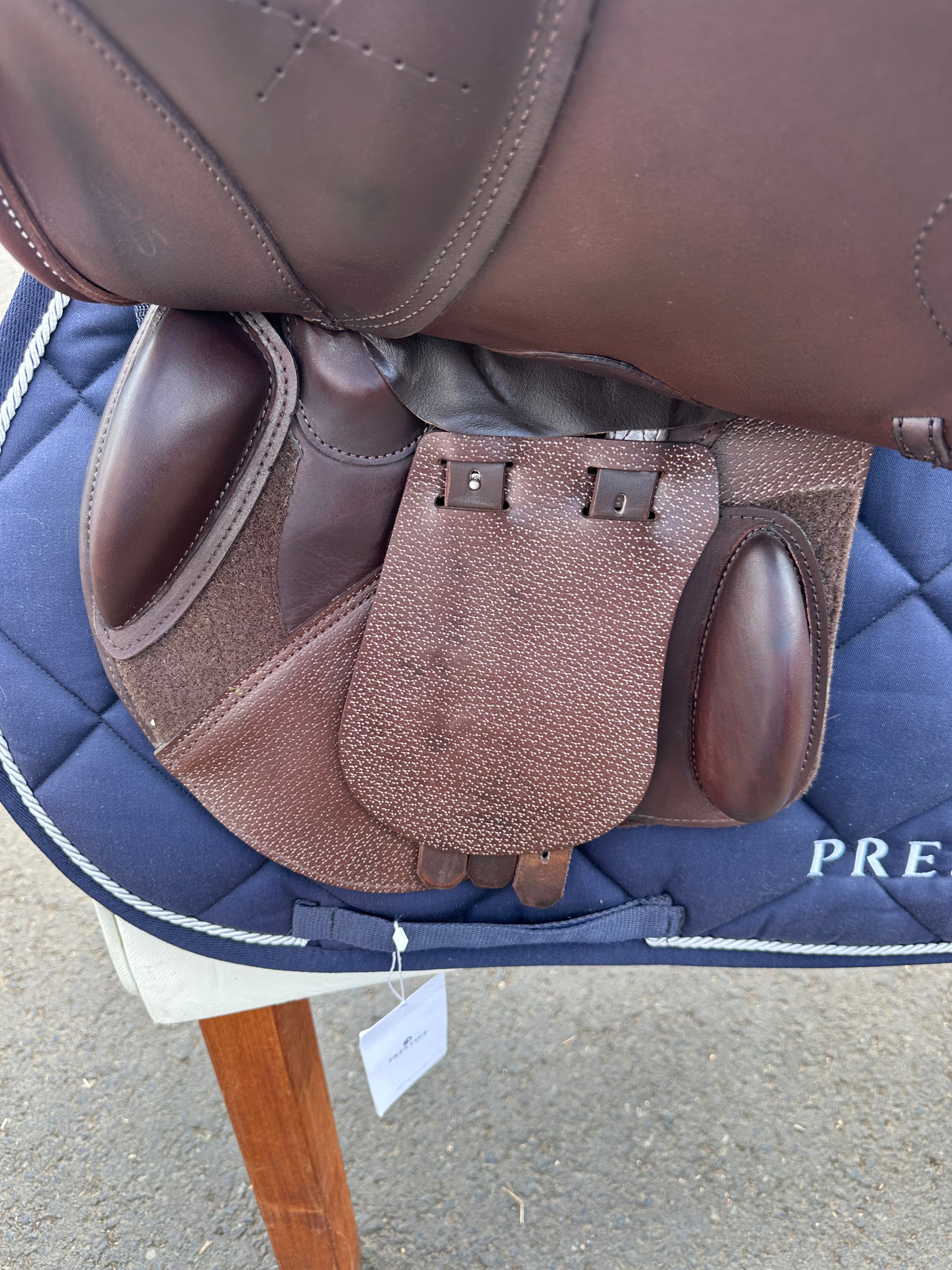 Prestige X-Perience Jumping Saddle Used