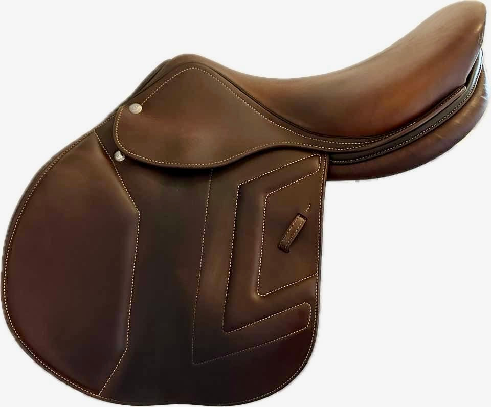 Renaissance M by Prestige Double Flap Jumping Saddle 1735 London Elite Used